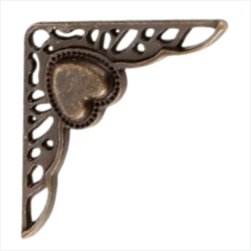 ESQUINERA METÁLICA 3