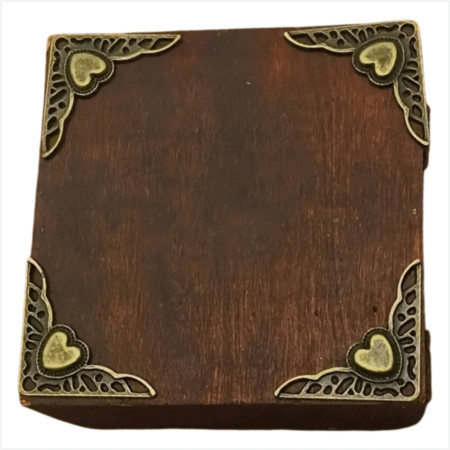 ESQUINERA METÁLICA 3